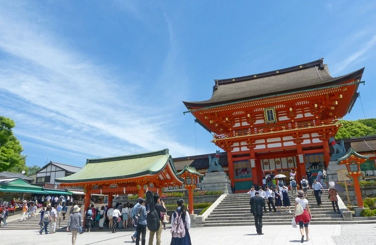 プロの手による京都の住宅大規模修繕工事で安心を